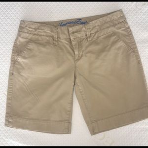 American Eagle Bermuda Shorts